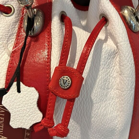 Valentina Handbag - Picture 3 of 9